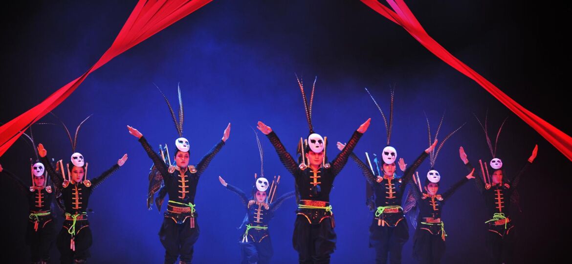 Gran Circo Acrobático de China Planeta Fama Producciones